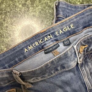 American Eagle Outfitters High Rise Jeans - Blue